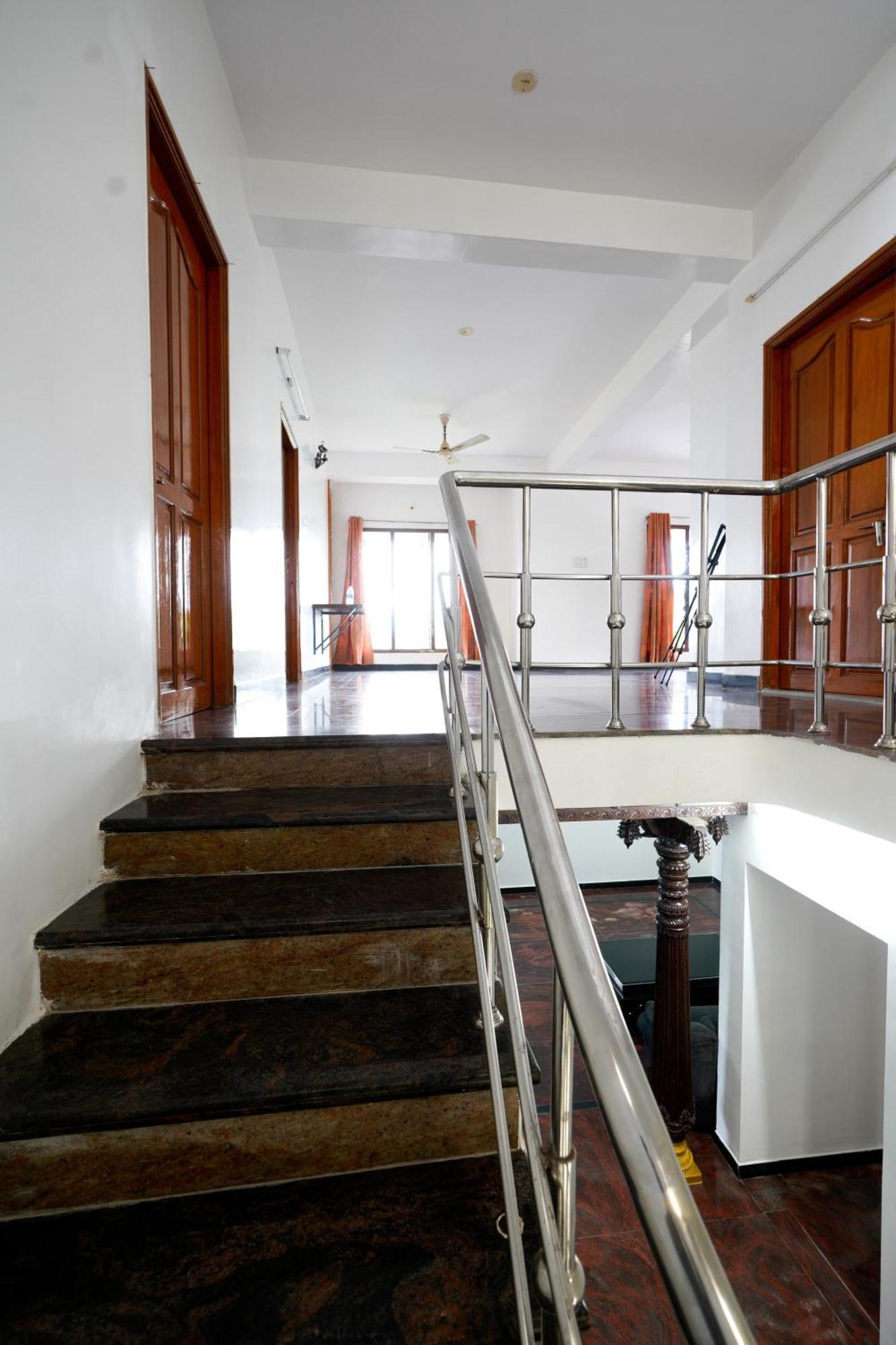 Bay Minaret Villa - Lavish 4Bhk Beach House At Ecr Uthandi Chennai Exterior photo