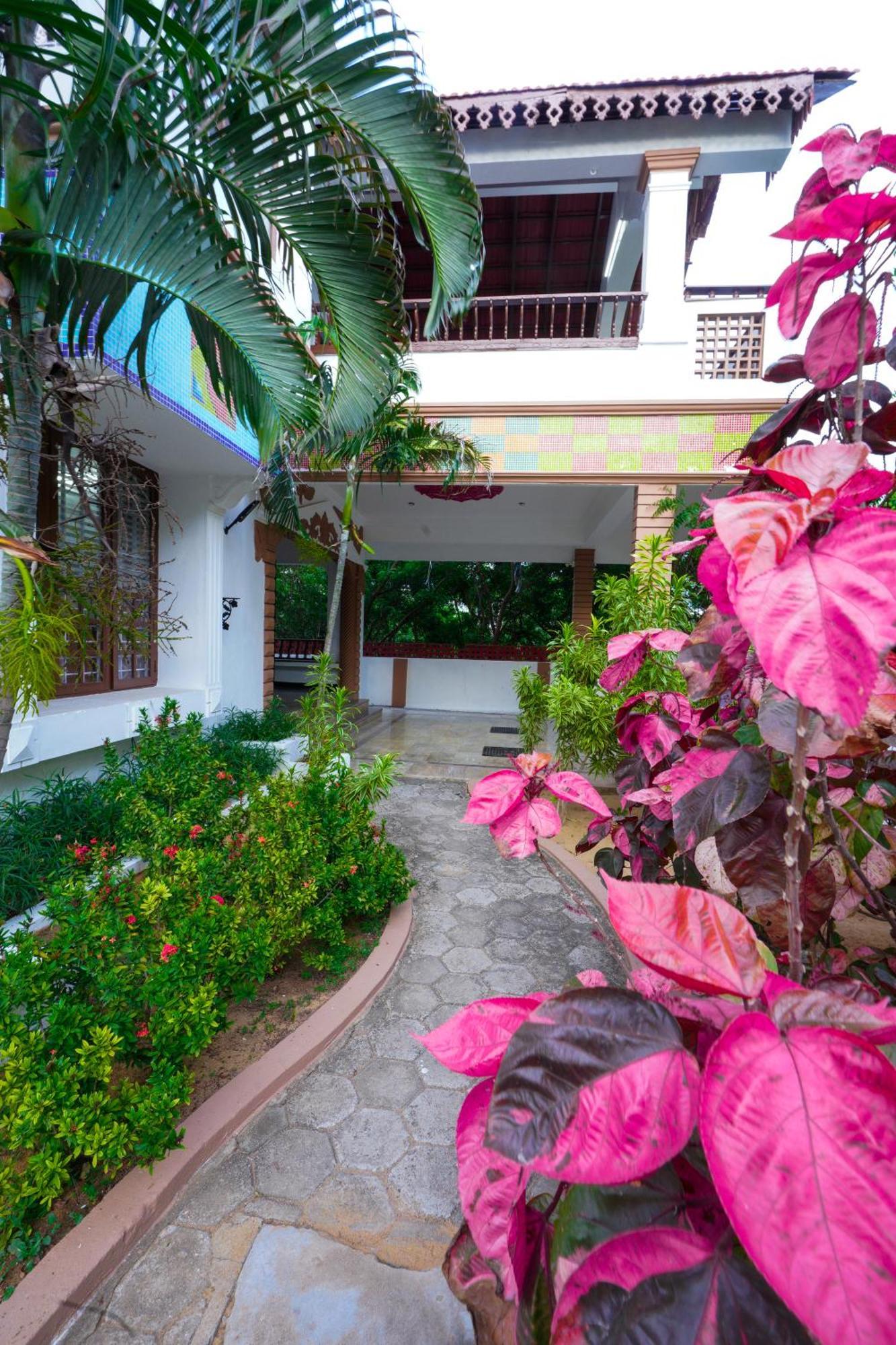 Bay Minaret Villa - Lavish 4Bhk Beach House At Ecr Uthandi Chennai Exterior photo