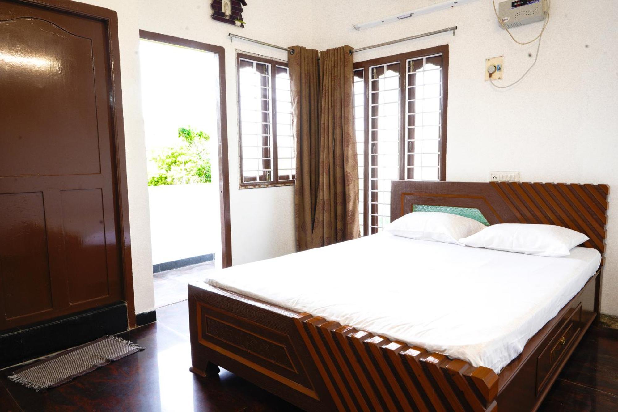Bay Minaret Villa - Lavish 4Bhk Beach House At Ecr Uthandi Chennai Exterior photo