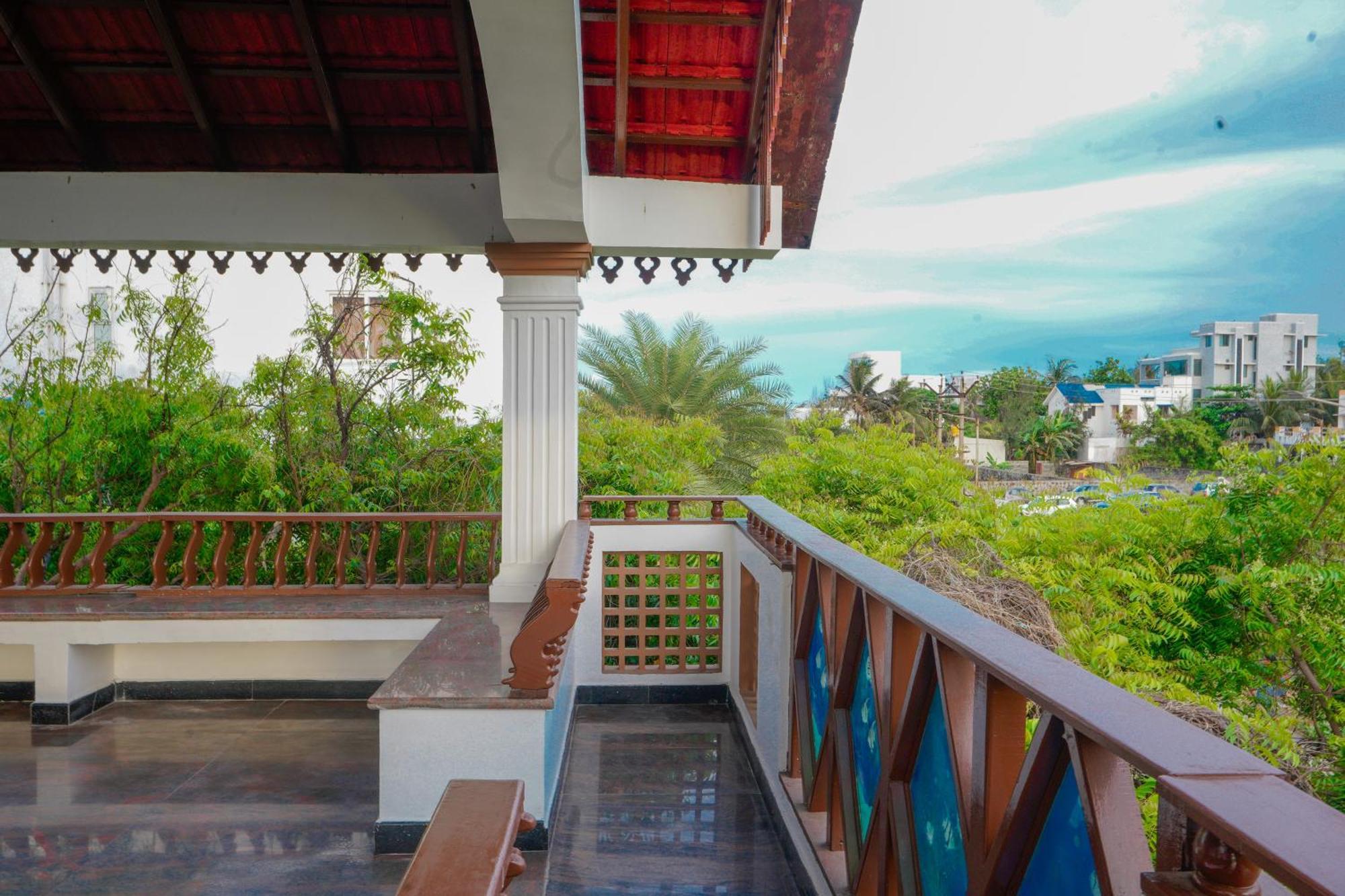 Bay Minaret Villa - Lavish 4Bhk Beach House At Ecr Uthandi Chennai Exterior photo